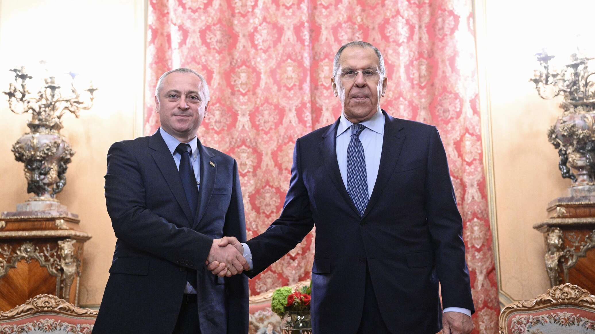 Простое человеческое счастье Кирилла Лаврова: жена, дети и 30-летняя последняя л