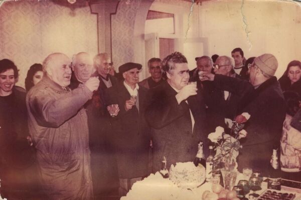 Алықьса Џьениа Алықьса Џьениа - Sputnik Аҧсны