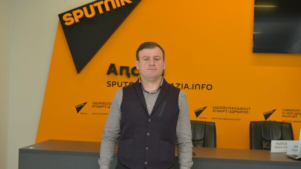 Такие обстоятельства: Габуния о кадровом конкурсе Команда Абхазии - Sputnik Абхазия