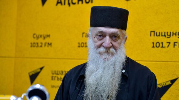 Аб Игнати (Кьиут) аҿбааразы: гәыкала угәырӷьаны иудукылароуп уаныҵало аамҭа - Sputnik Аҧсны