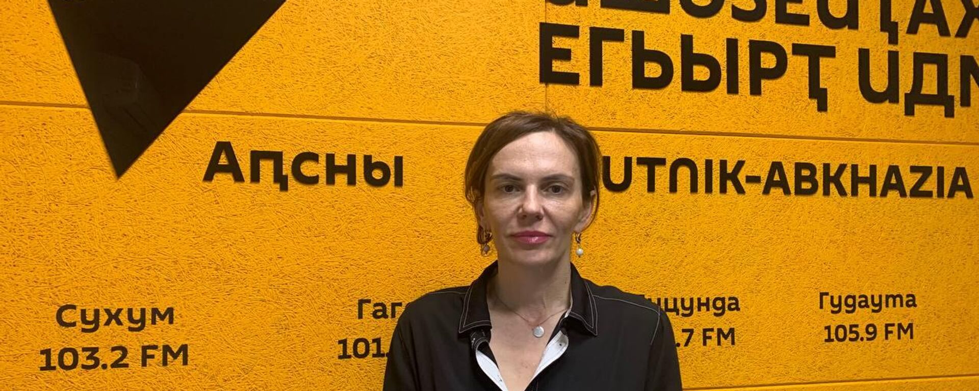 Такие обстоятельства: Арсалия об абхазской Национальной картинной галерее  - Sputnik Абхазия, 1920, 17.03.2025
