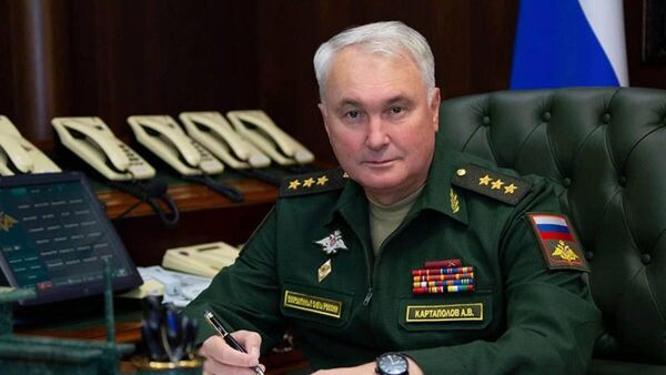 Взаимный интерес: Картаполов о выстраивании отношений Абхазии и России  - Sputnik Абхазия