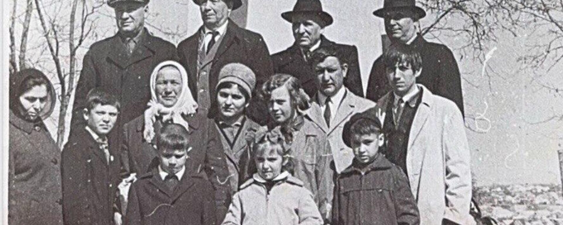 аишьцәа Қаԥшьаа азеиԥш ҳаҭгәын аҟны - Sputnik Аҧсны, 1920, 23.04.2025