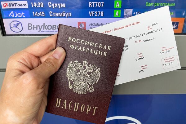 Начало авиасообщения между РФ и Абхазией Начало авиасообщения между РФ и Абхазией - Sputnik Абхазия
