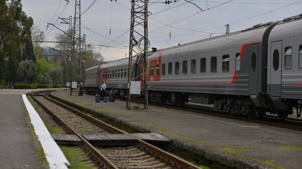 Сухумский железнодорожный вокзал - Sputnik Абхазия