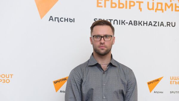 Лука Гаделия: в концертном зале Пицундского храма открылся сезон - Sputnik Абхазия