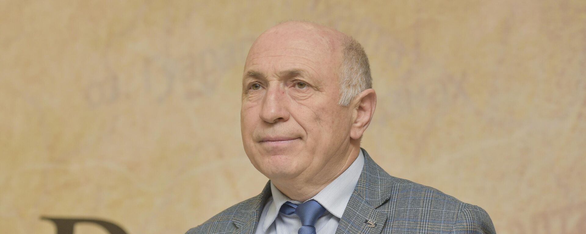 Зантария о Народном поэте Алексее Гогуа - Sputnik Абхазия, 1920, 08.05.2025