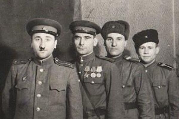 История Кунты и Галины Хашба История Кунты и Галины Хашба - Sputnik Абхазия