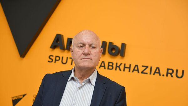Амилаҭтә библиотека аиҳабы Урыстәылазегьтәи абиблиотекатә конгресс далахәын - Sputnik Аҧсны