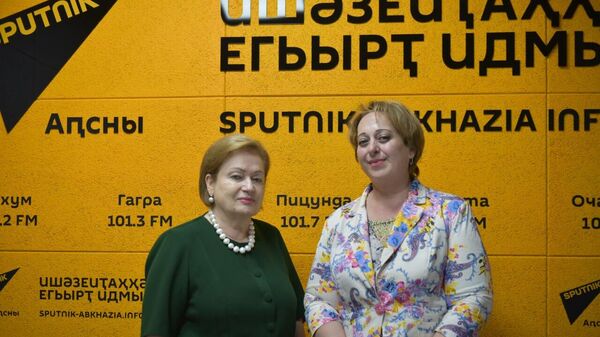 Ашколқәранӡатәи аҵараусбарҭақәа рҟны агәаҭарақәа хыркәшоуп - Sputnik Аҧсны