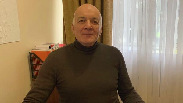 Аԥсны атуризм аминистр Асҭамыр Логәуа акурорт Пицунда аусушьа еиликааит - Sputnik Аҧсны