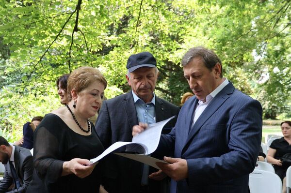 Александр Пушкин диижьҭеи 226 шықәса иазкыз аусмҩаԥгатә Александр Пушкин диижьҭеи 226 шықәса иазкыз аусмҩаԥгатә - Sputnik Аҧсны