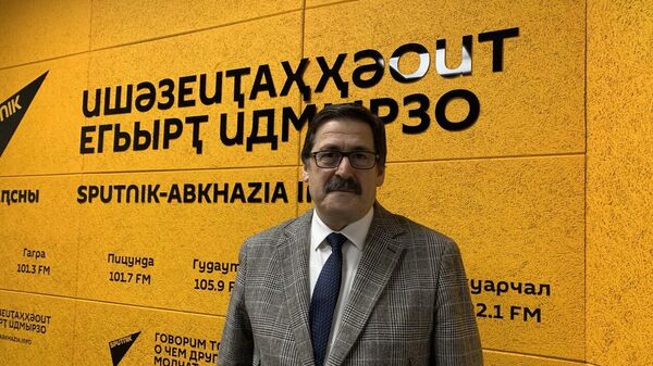 Аԥсни Урыстәылеи рҵарауаа реимадарақәа рҳәаа аҽарҭбаауеит - Sputnik Аҧсны