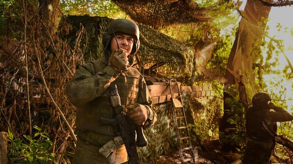 Боевая работы экипажа танка Т-80БВМ группировки войск Центр на Красноармейском направлении СВО - Sputnik Абхазия