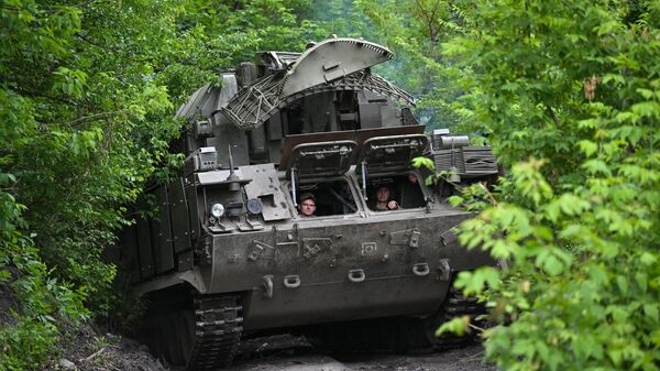 Боевая работа расчета ЗРК ТОР М-1 группировки войск Центр на Красноармейском направлении СВО - Sputnik Абхазия