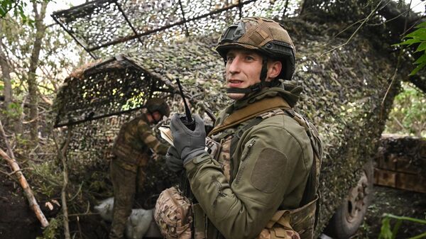 Боевая работа расчета гаубицы Д-30 группировки войск Центр на Красноармейском направлении СВО - Sputnik Абхазия