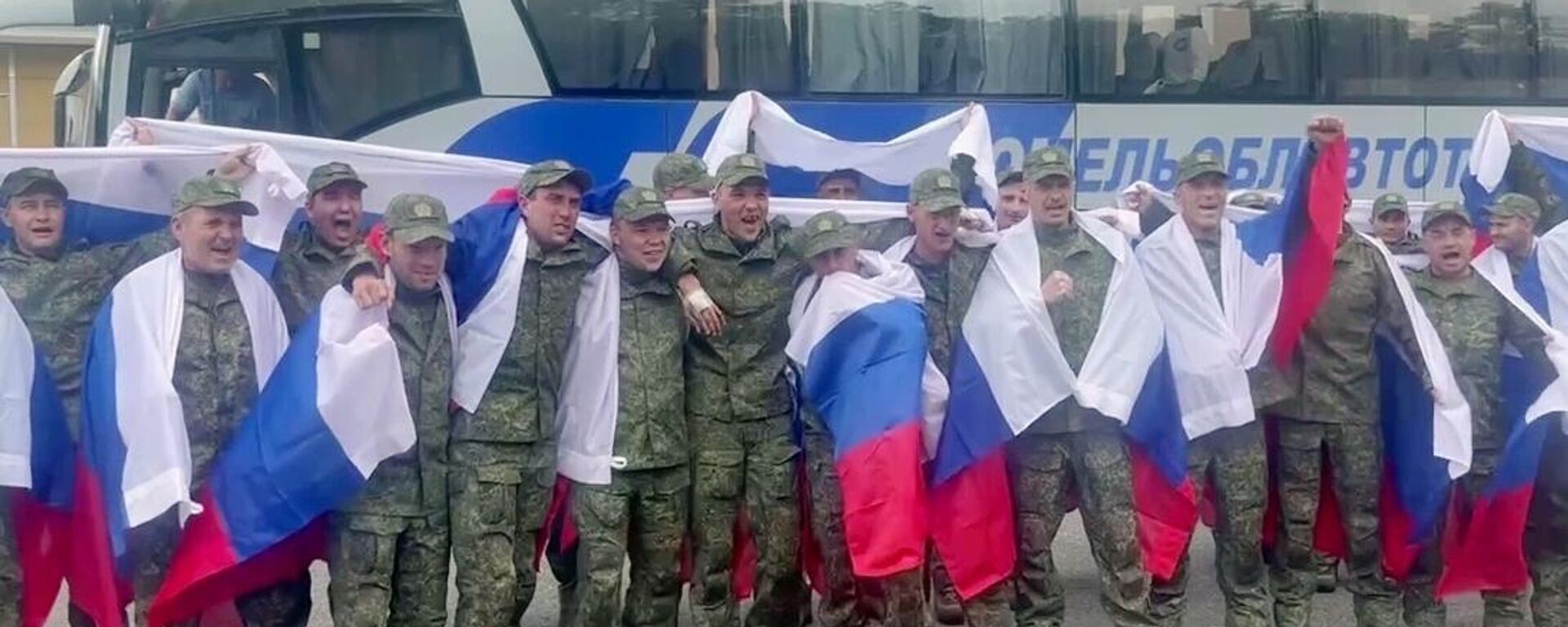 Возвращение российских военных из украинского плена - Sputnik Абхазия, 1920, 19.06.2025
