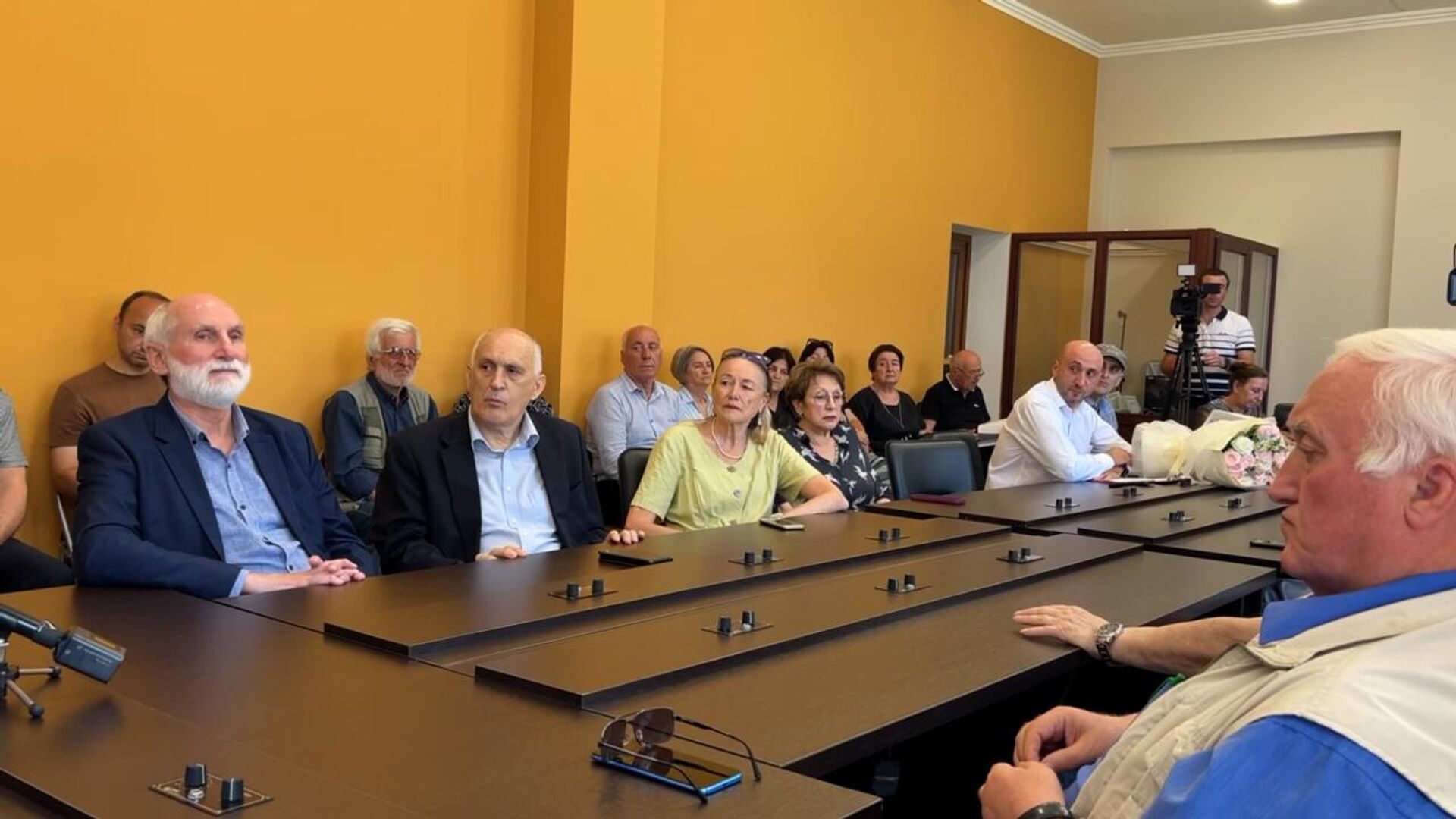 Презентация альбома, посвящённого жизни и творчеству Александра Шервашидзе-Чачба Презентация альбома, посвящённого жизни и творчеству Александра Шервашидзе-Чачба - Sputnik Аҧсны, 1920, 24.06.2025