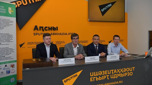 Пресс-конференция Моя родословная - Видео - Sputnik Абхазия