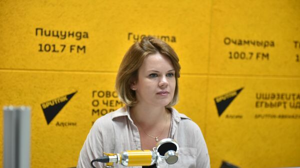 Соцподдержка детей и семей Абхазии: патронатные семья - Sputnik Абхазия