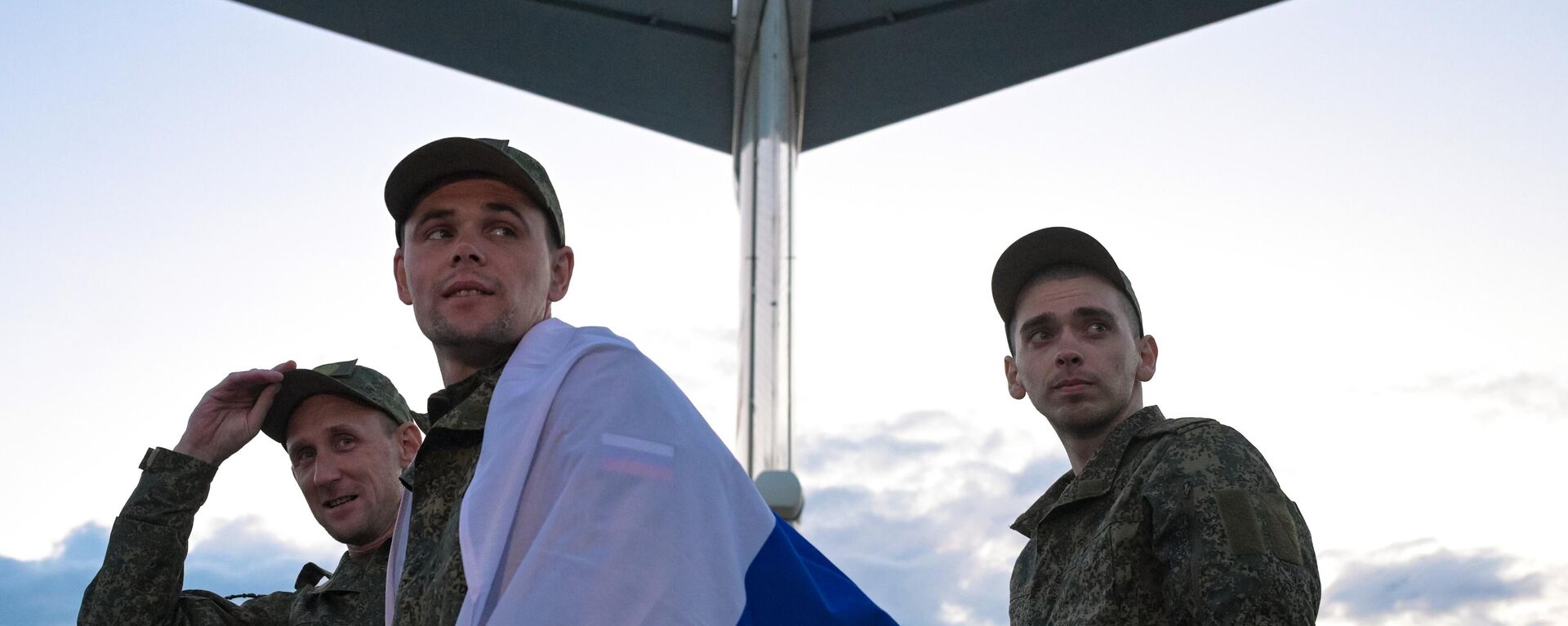 Россия и Украина провели обмен пленными - Sputnik Абхазия, 1920, 04.07.2025