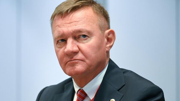 ПМЭФ-2025. Встреча Р. Старовойта и М. Таубер - Sputnik Абхазия