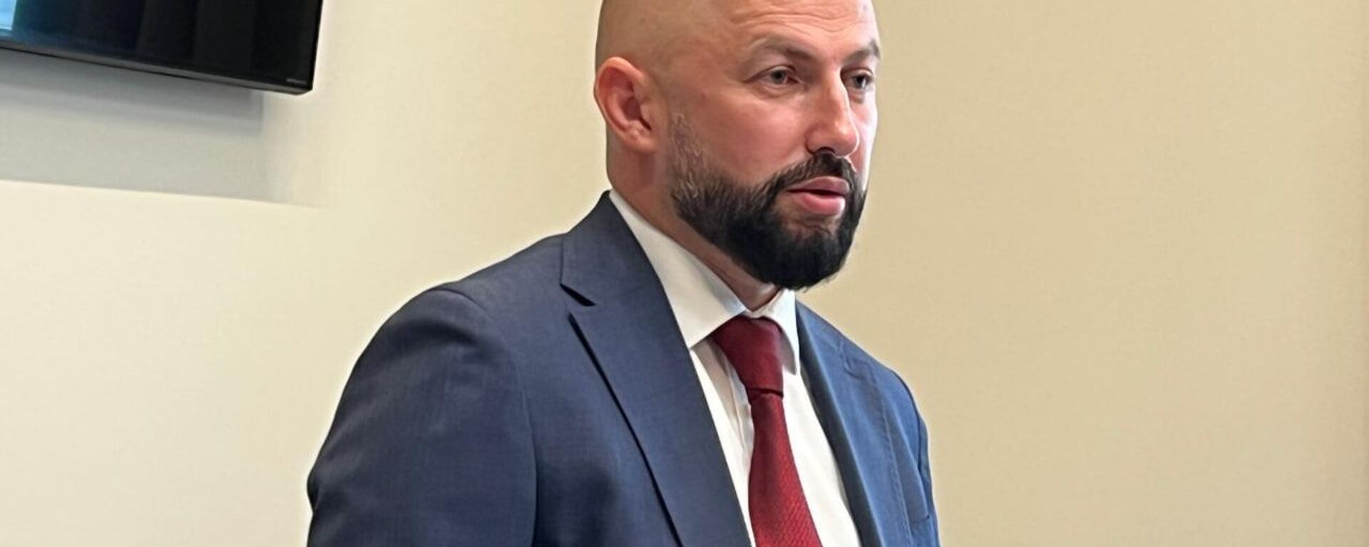 Дмитрий Шамба назначен Полномочным представителем президента в Парламенте - Sputnik Абхазия, 1920, 09.07.2025