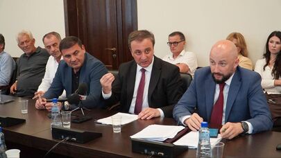 Заседание в Парламенте Абхазии