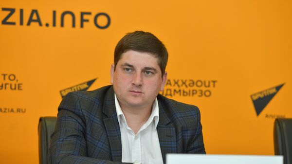 Ишԥазгәаҭахо Аԥсны абираҟ амш: Адамыр Гәынба иҿцәажәара - Sputnik Аҧсны