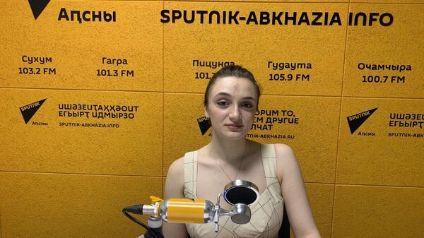 Летняя творческая школа Новые имена в Суздале: интервью с участницей из Абхазии - Sputnik Абхазия