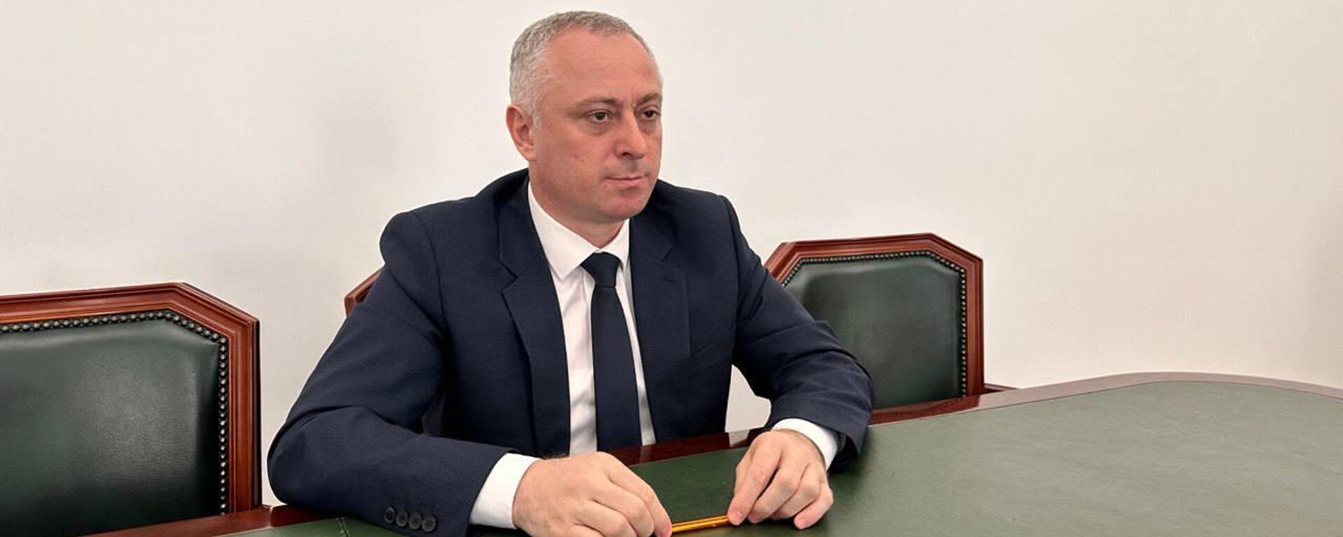 Президент Бадра Гунба поручил к сентябрю восстановить авиасообщение с Псху - Sputnik Аҧсны, 1920, 29.07.2025