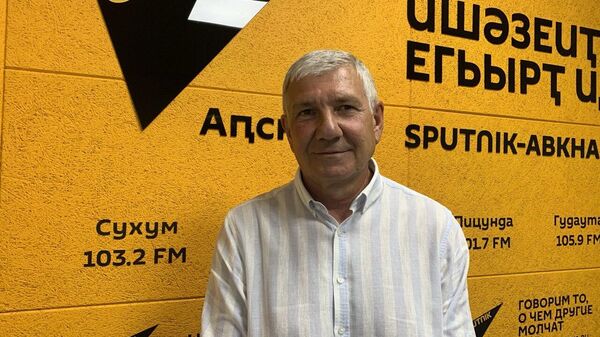 Вредители, погода и химикаты: Герия о грядущем цитрусовом сезоне в Абхазии - Sputnik Абхазия