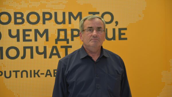 ААУ аҿы ихыркәшоуп абитуриентцәа рҟынтә арзаҳалқәа рыдкылара: алкаақәа - Sputnik Аҧсны