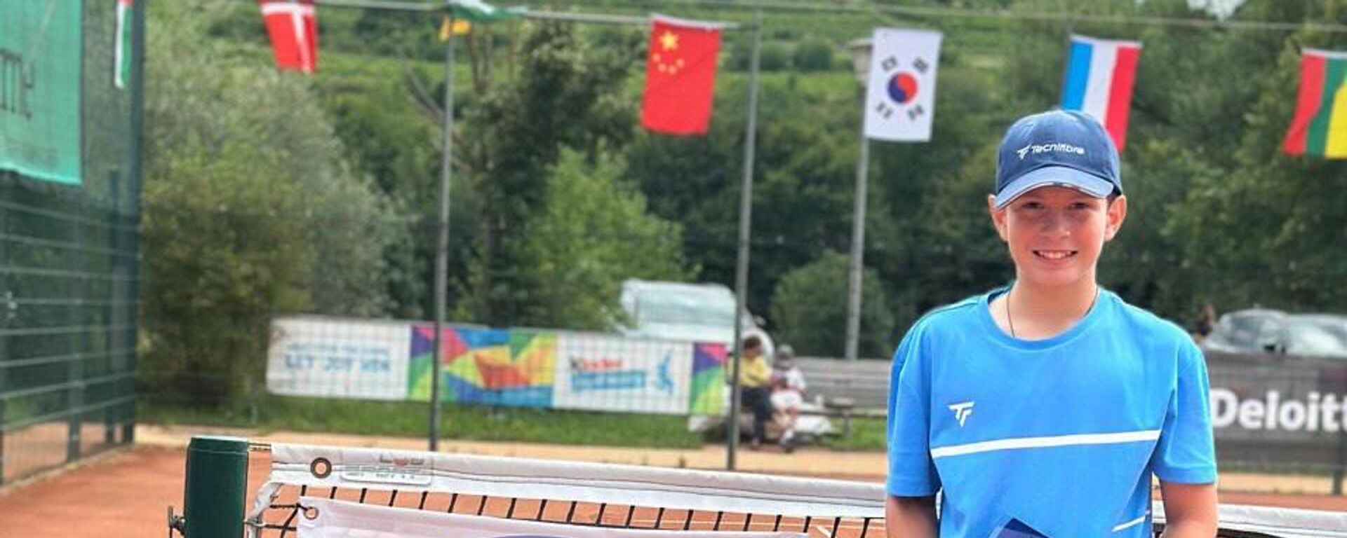 Нестор Цужба стал победителем международного турнира Mosel Cup U12 - Sputnik Абхазия, 1920, 02.08.2025