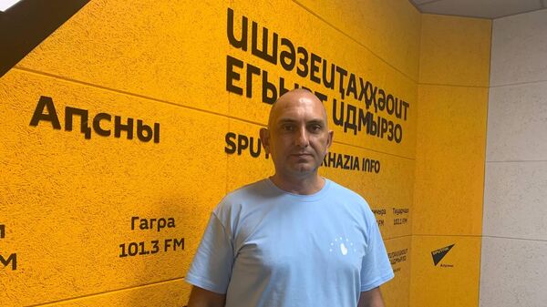 Комета в Сухумском порту: Шадания о впечатлениях от тестового рейса - Sputnik Абхазия