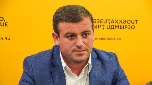 ИИА Аԥсны акоманда аус зыднауло апроект хадақәа:аиҿкаара анапхгаҩы иҿцәажәара - Sputnik Аҧсны