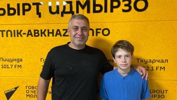 Дополнительное время: о достижениях в теннисе Нестор и Давид Цушба - Sputnik Абхазия