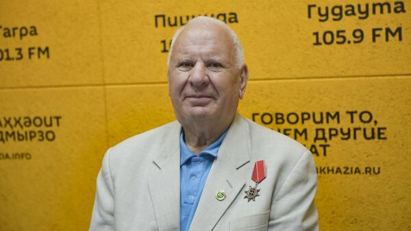 Скончался заслуженный тренер РСФСР и Абхазии по баскетболу, профессор Александр Банников - Sputnik Абхазия