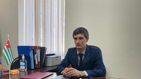 Новый учебный год. Разговор с начальником отдела образования Гудаутского района - Sputnik Абхазия