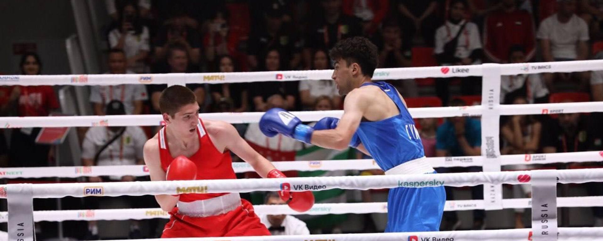 21-летний абхазский боксер Нестор Джанба проведет свой первый бой на профессиональном ринге на вечере бокса от RCC Boxing Promotions в Екатеринбурге - Sputnik Абхазия, 1920, 02.09.2025