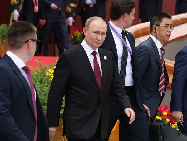 Урыстәыла хада Владимир путин Пекин апарад аҿы. Урыстәыла хада Владимир путин Пекин апарад аҿы. - Sputnik Аҧсны