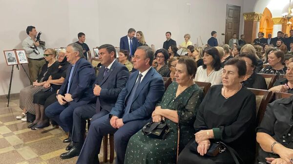 Памятное мероприятие, посвященное без вести пропавшим, прошло в фойе Абхазского драматического театра имени Самсона Чанба - Sputnik Абхазия