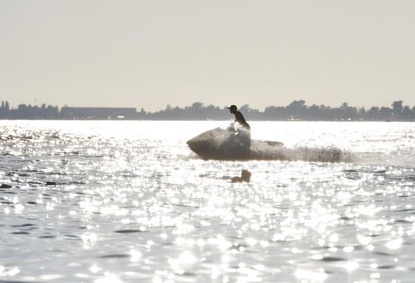 Абар иҳазгәамҭаӡакәан аԥхынра лиакәкәа ицеит, ҭагалан акәзар аԥшәымара ааннакылеит. Абар иҳазгәамҭаӡакәан аԥхынра лиакәкәа ицеит, ҭагалан акәзар аԥшәымара ааннакылеит. - Sputnik Аҧсны