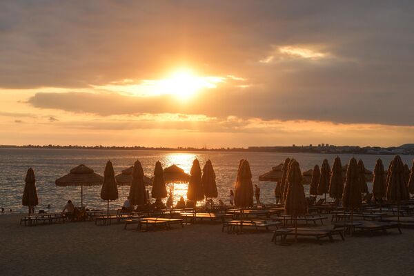 Ажәакала, аԥхын–ԥсҭазаара хәыҷуп ҳәа баша ирҳәом. Ажәакала, аԥхын–ԥсҭазаара хәыҷуп ҳәа баша ирҳәом. - Sputnik Аҧсны