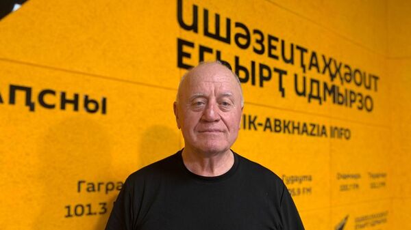 Укрепление связей: Пилия о Совете по межнациональным и межконфессиональным отношениям при президенте - Sputnik Абхазия
