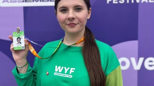 Участница из Абхазии Лаура Статейнова назначена членом Детской Дирекции слета ВФМ - Sputnik Абхазия