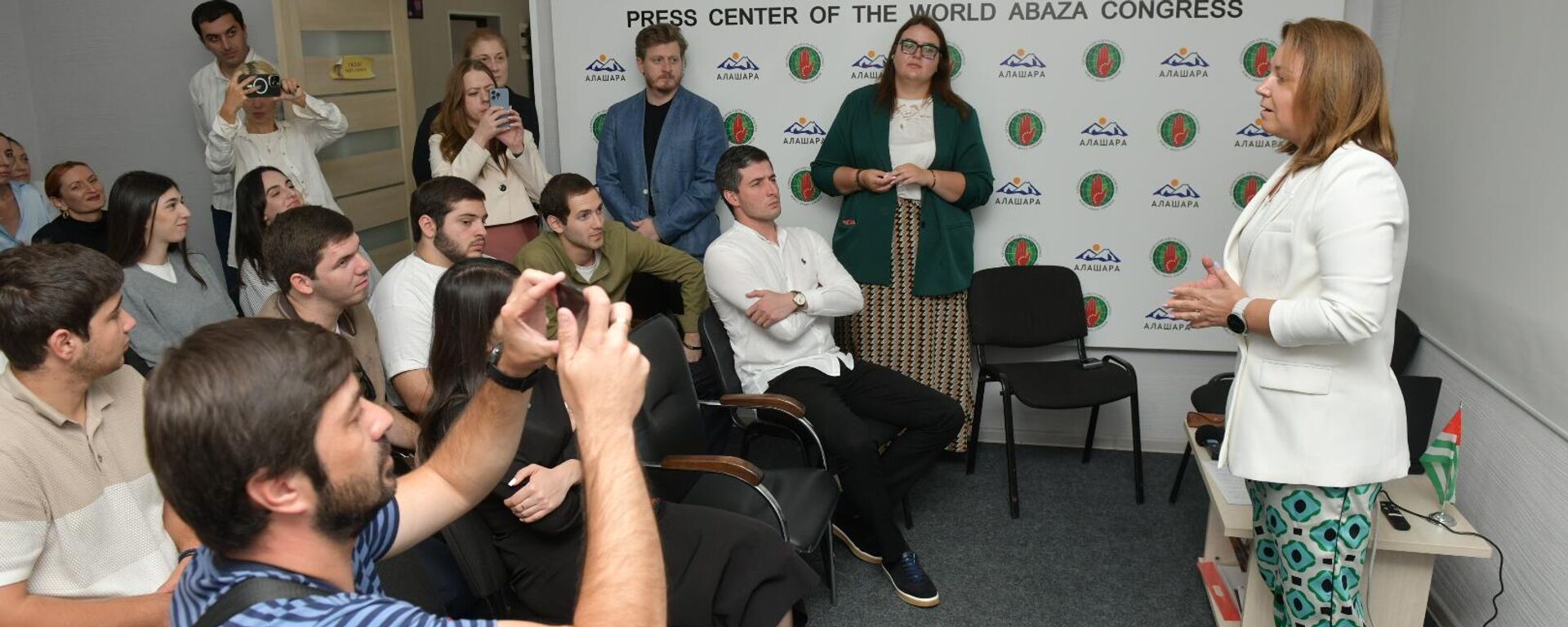 Презентация экосистемы Добро.рф и программы Обучение служением - Sputnik Аҧсны, 1920, 22.09.2025