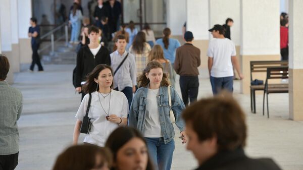 Студенты в АГУ - Sputnik Абхазия