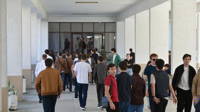 Студенты в АГУ