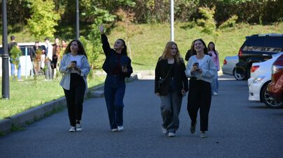 Студенты в АГУ